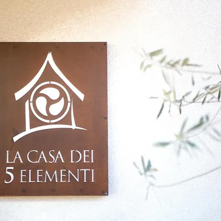 Boutique And Wellness La Casa Dei 5 Elementi Bed & Breakfast